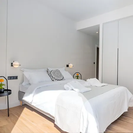 Athens City Chic Apartment-2 Bathrooms Exterior photo